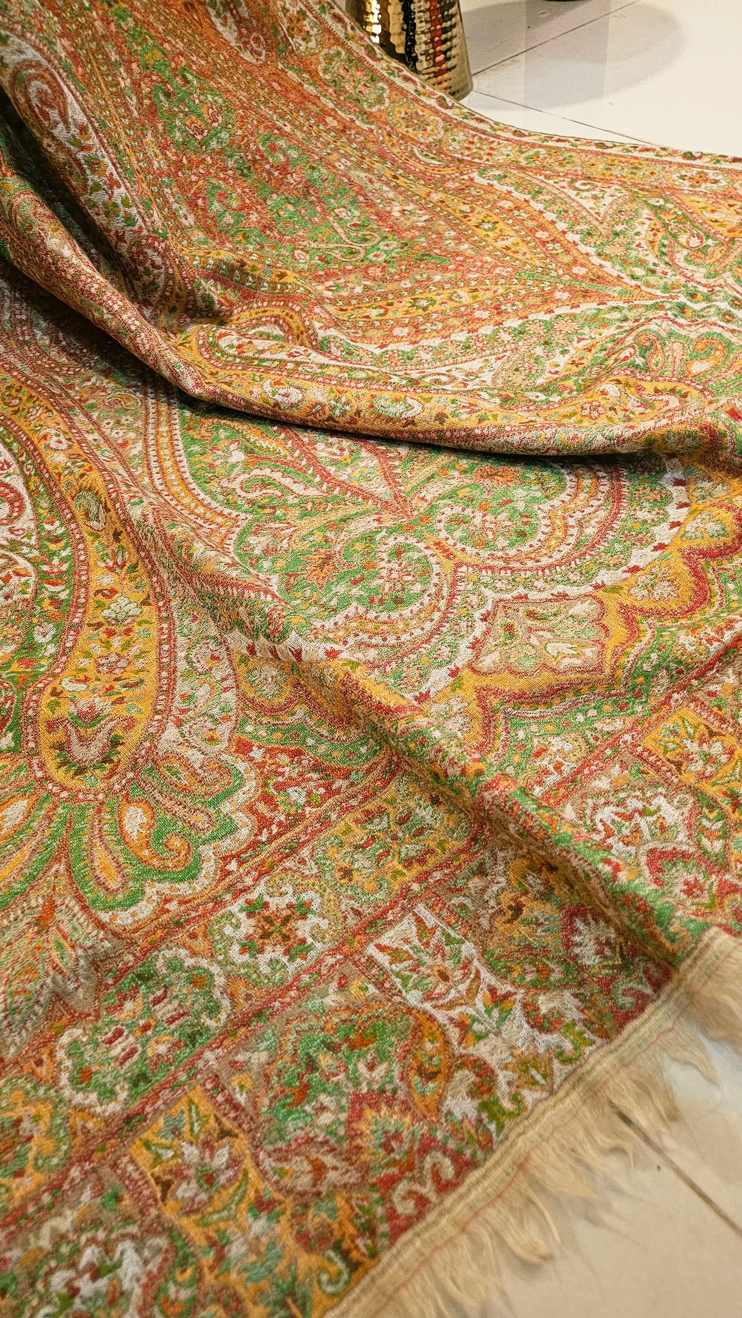 Reversible persian kaani: Pashmina