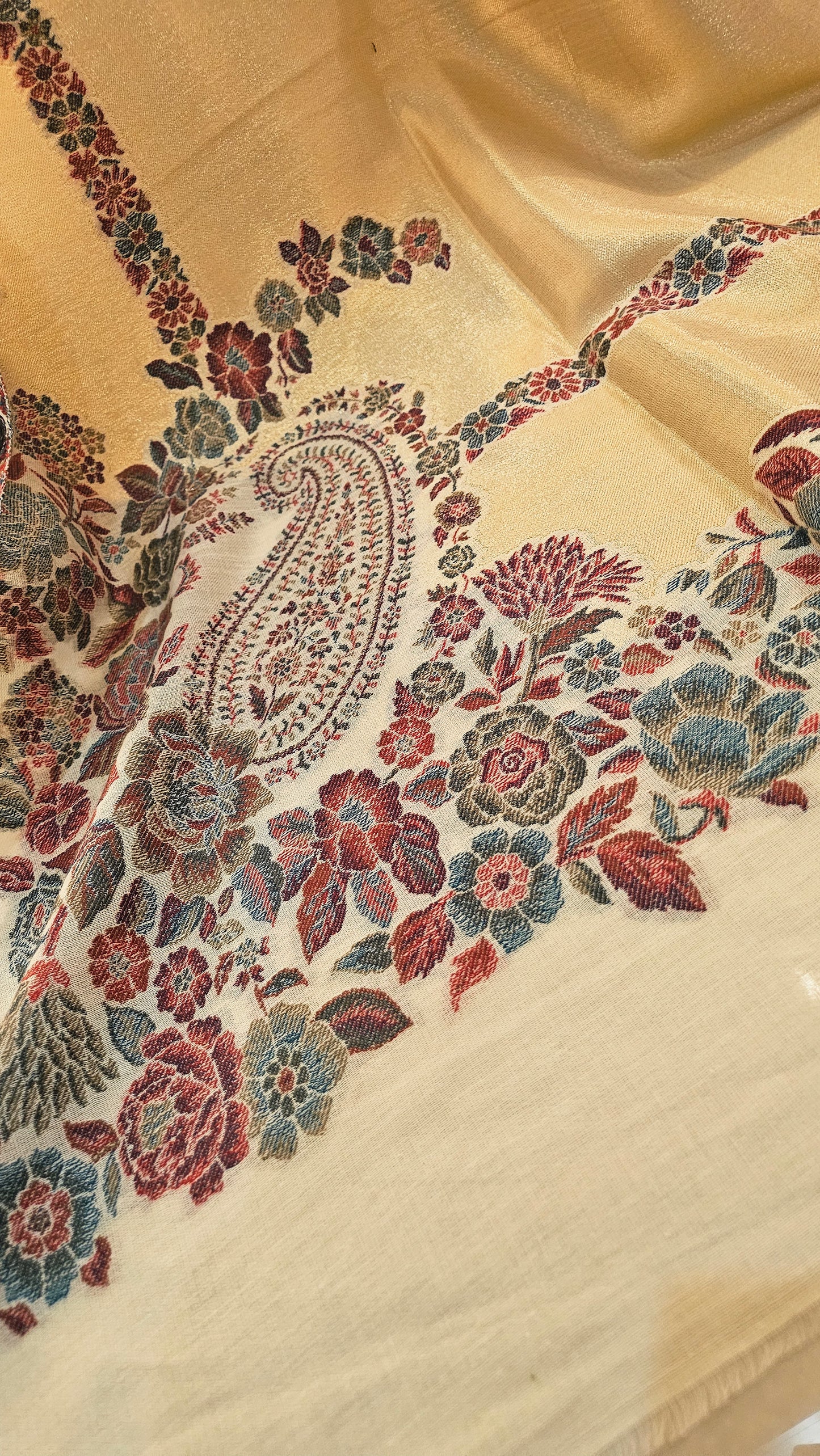 Pyar shawl