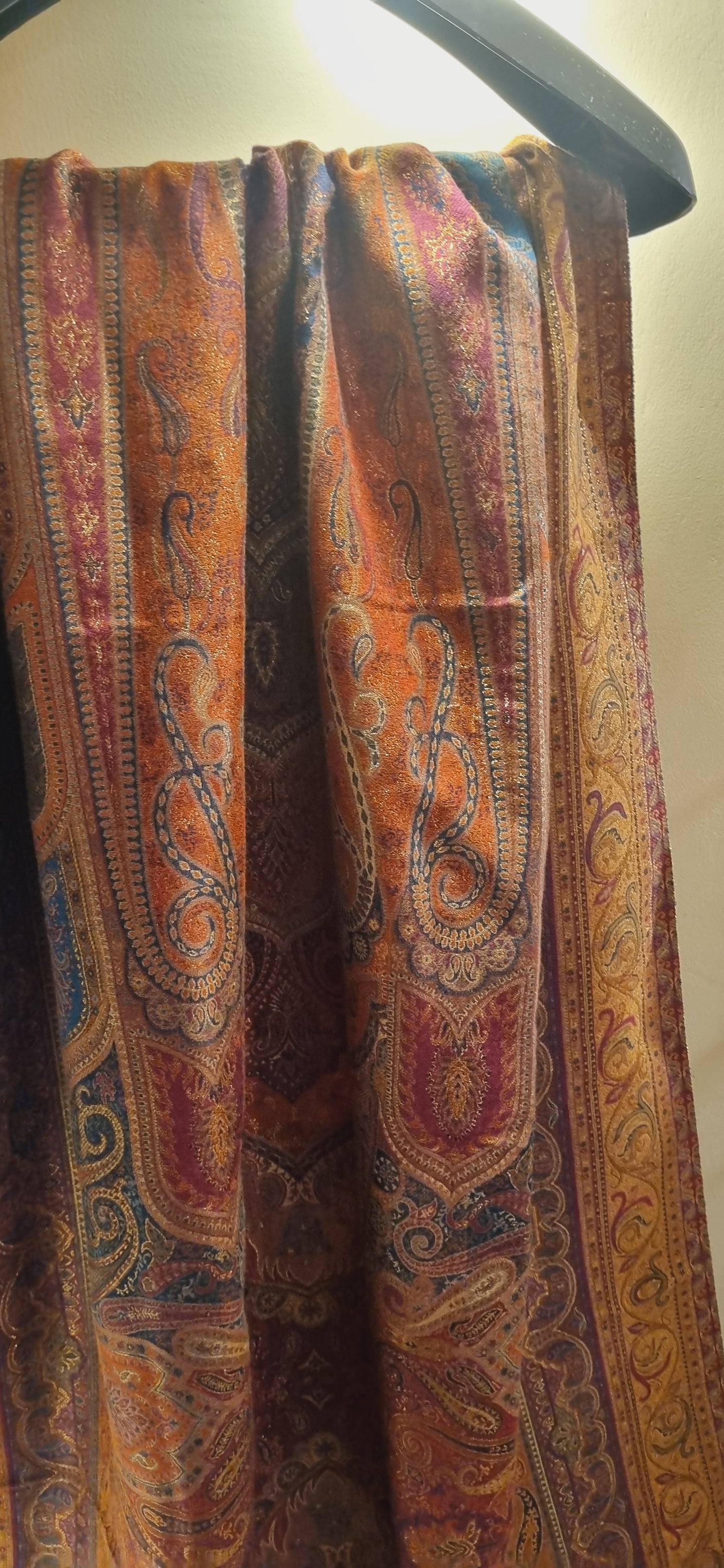 Pashmina kaani with zaree