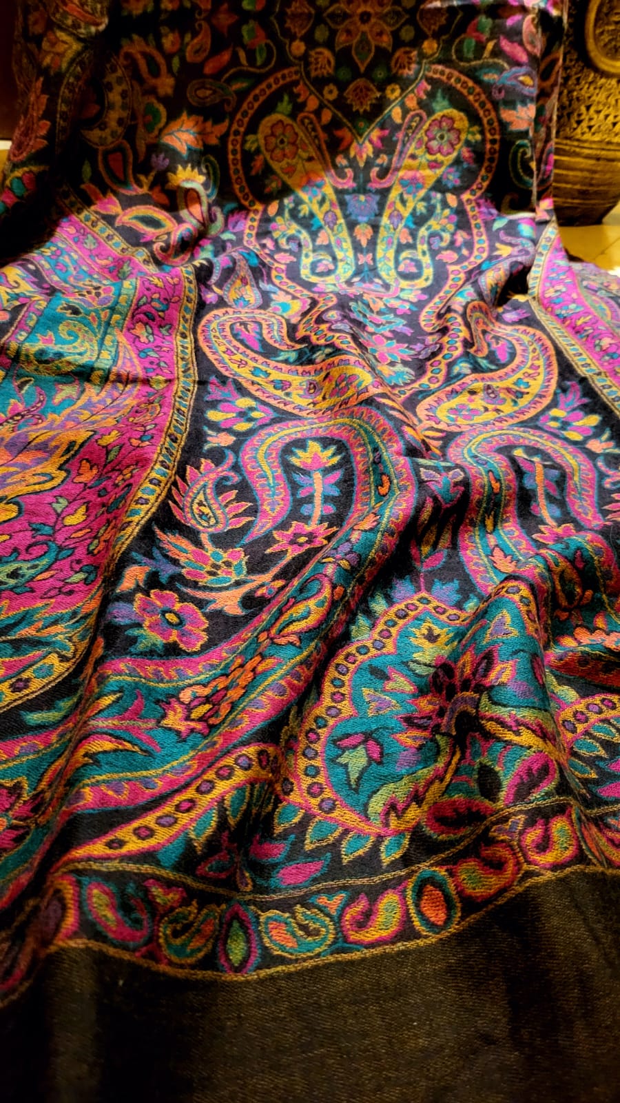 Reversible persian kaani