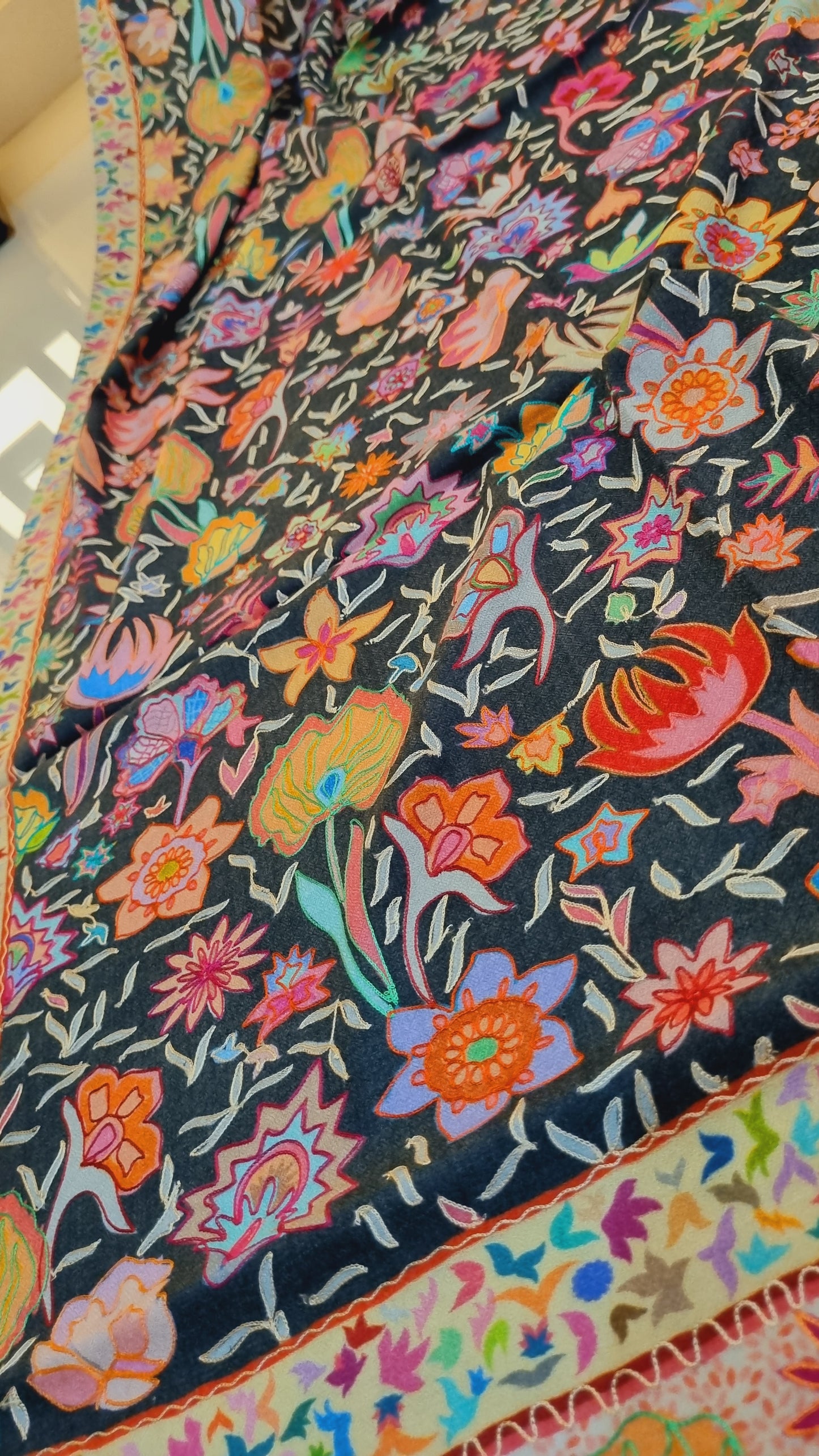 Floral Reelkar shawl