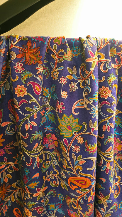 Reelkar embroidered minishawl: pashmina
