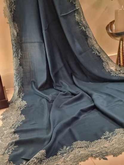 Chantilly shawl: Pashmina