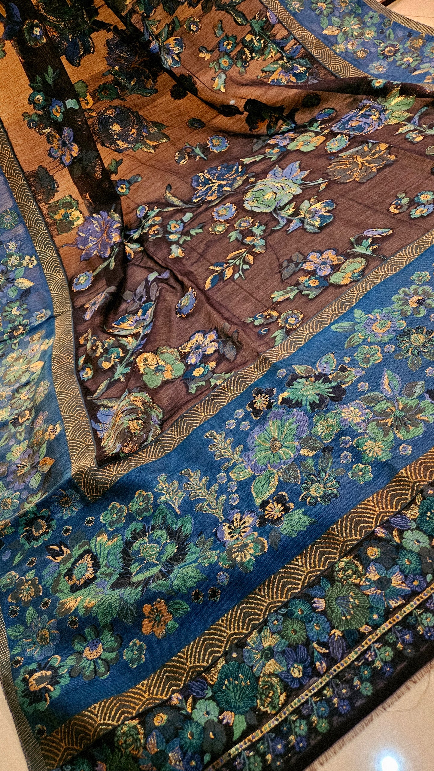 Silk kaani shawl