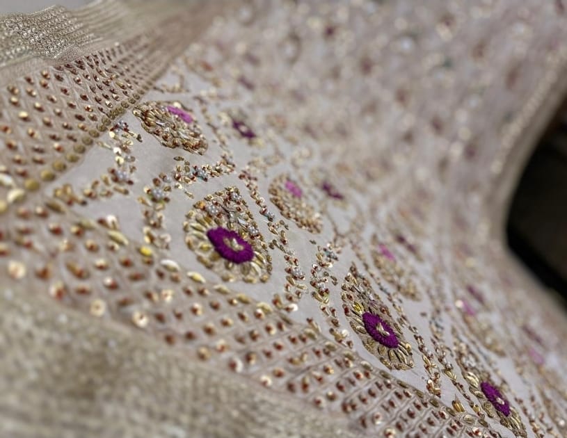 Silk zardozi shawl