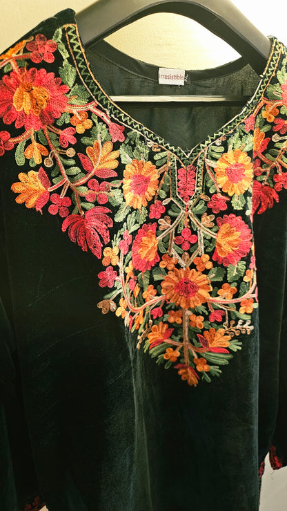 Kashmiri phiran: velvet