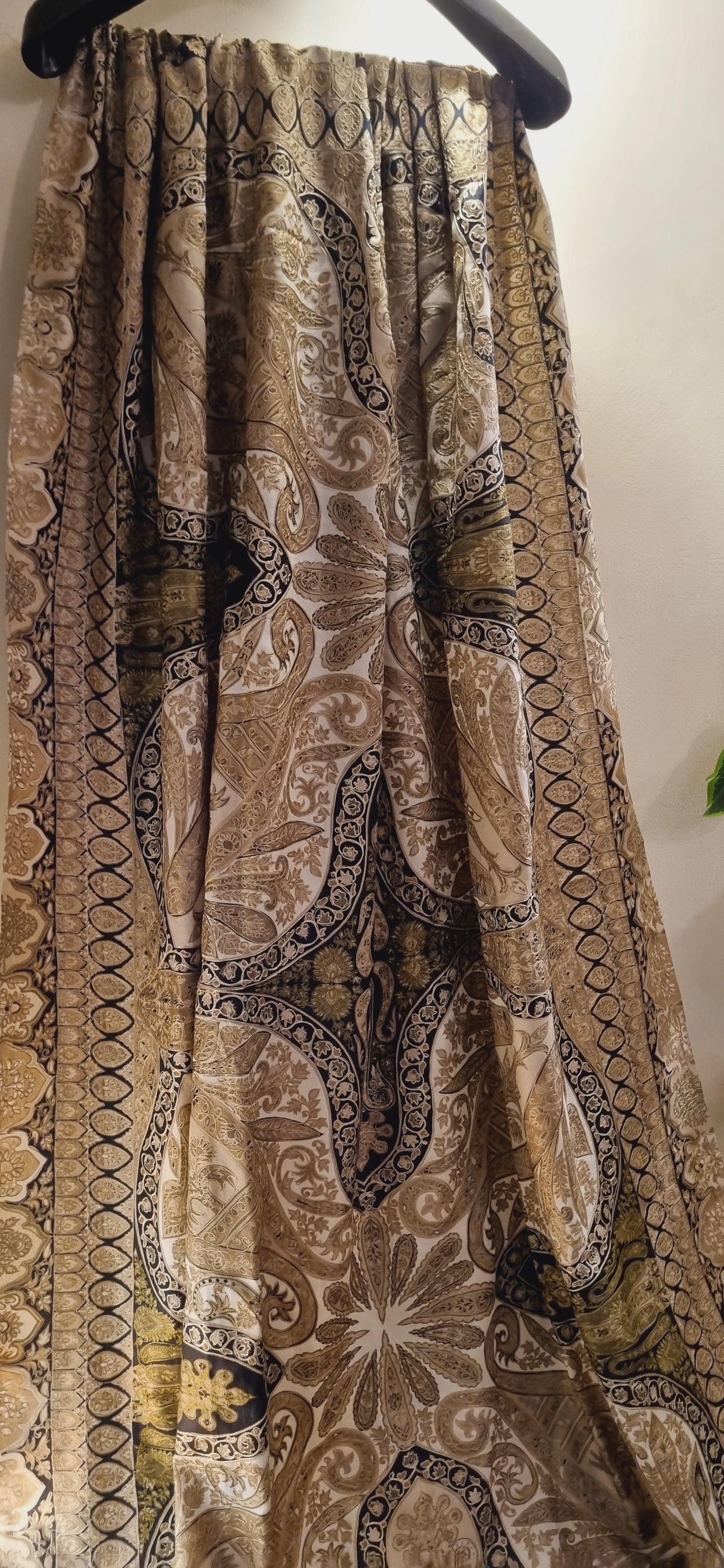 Reelkar pashmina shawl