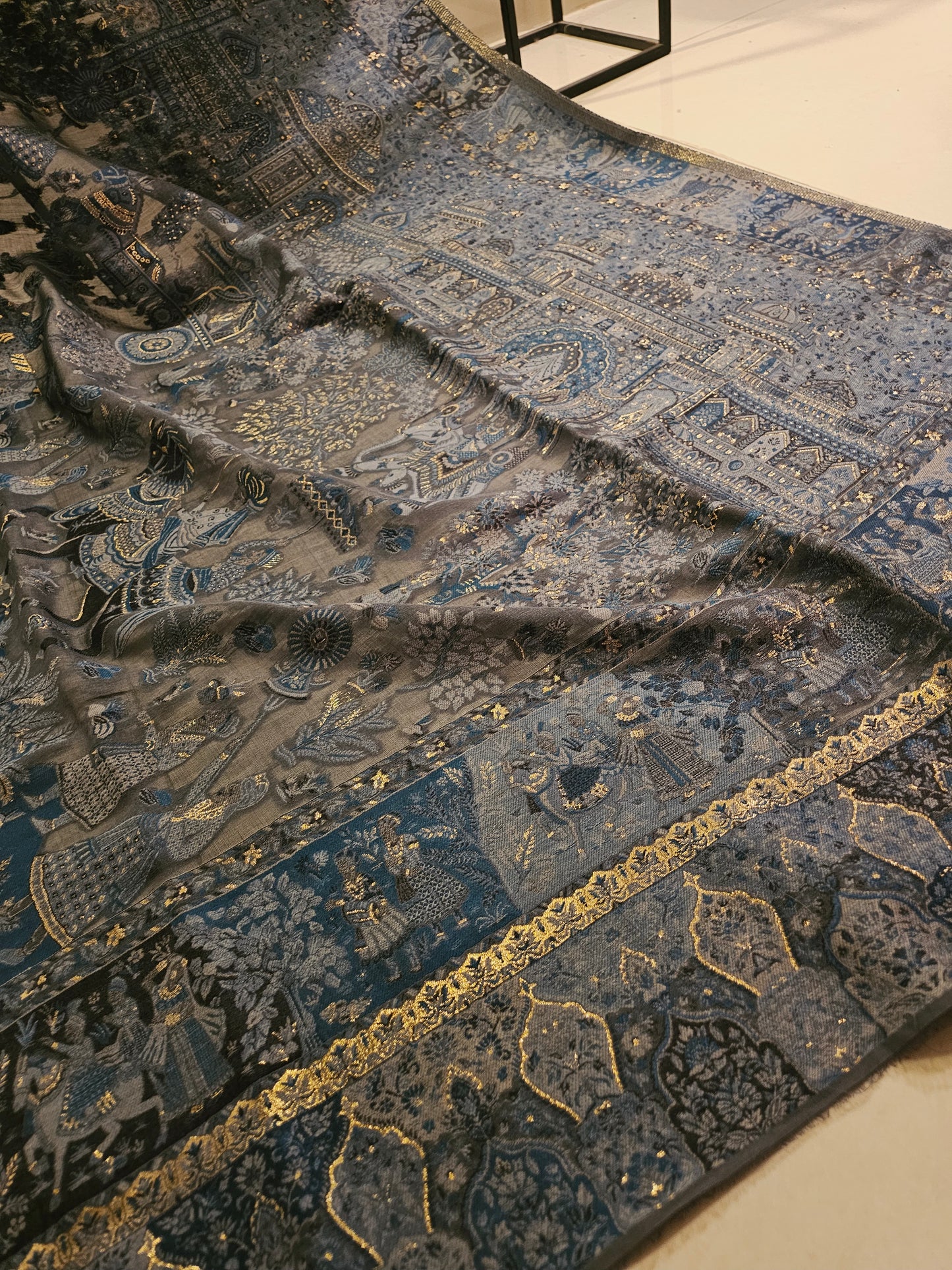 Silk kaani shawl