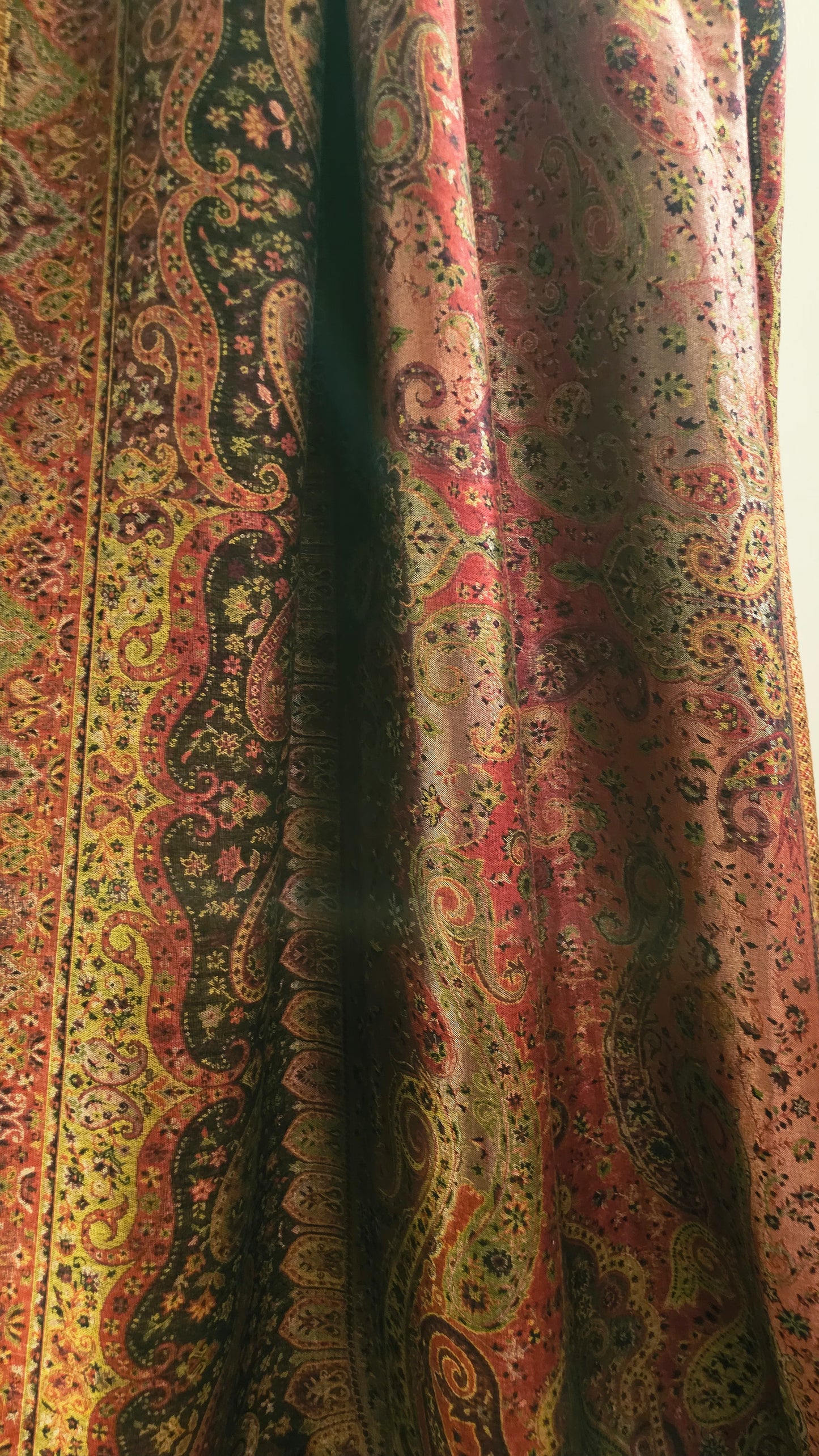 Gandhara reversible kaani: shawl