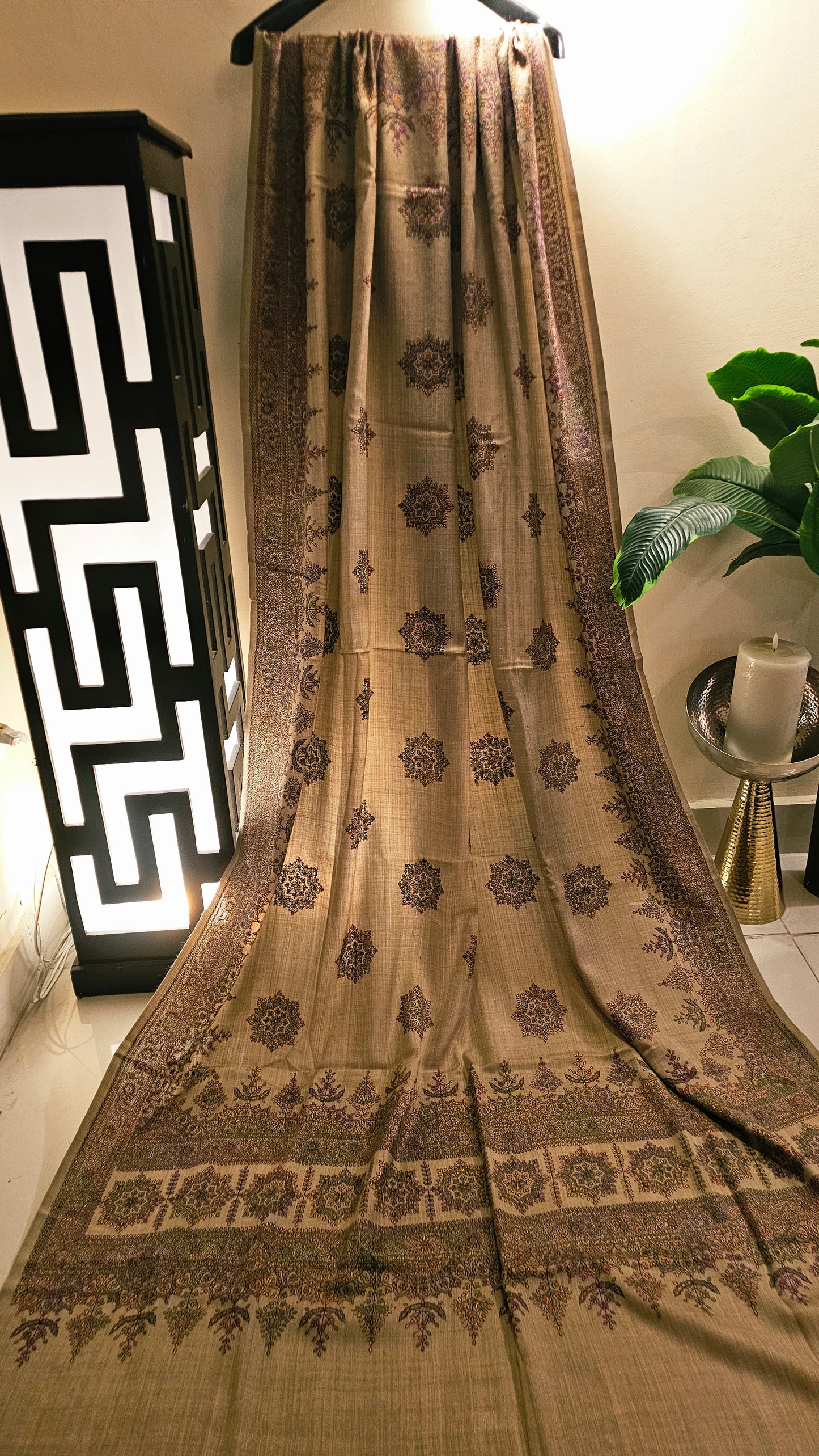 Beena shawl