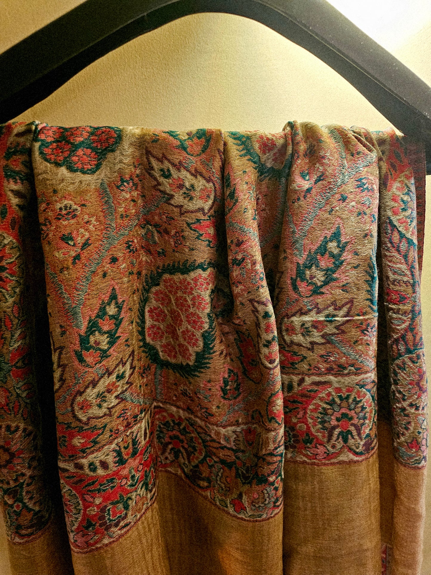 Reversible toosh kaani shawl