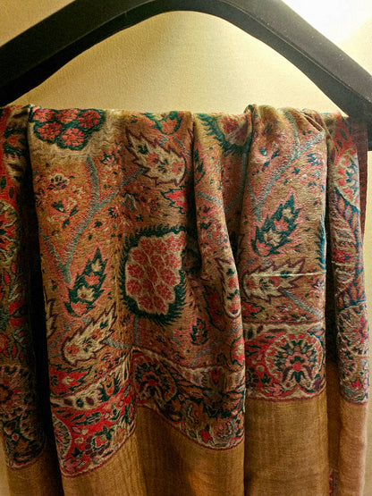 Reversible toosh kaani shawl