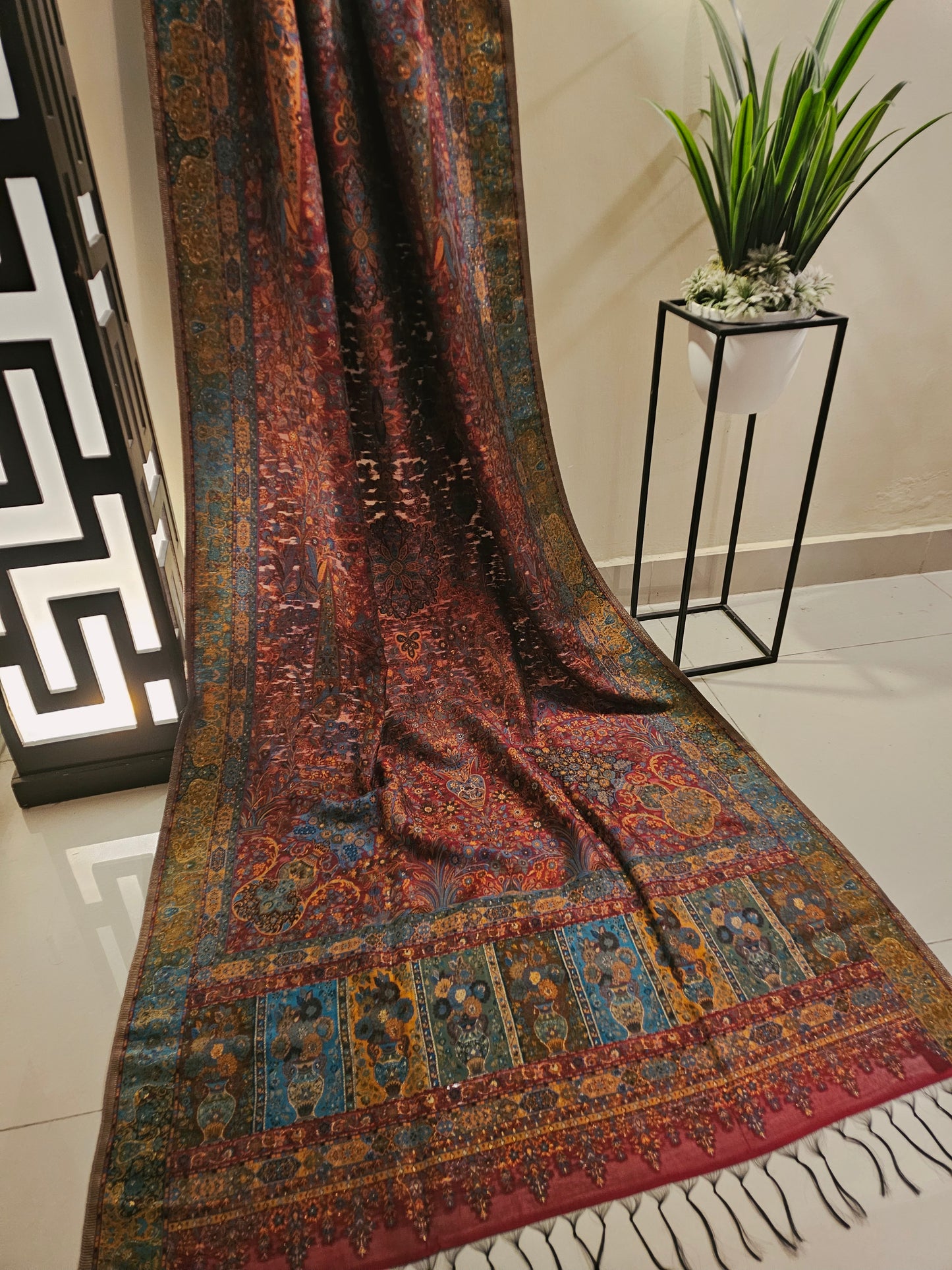 Silk kaani shawl