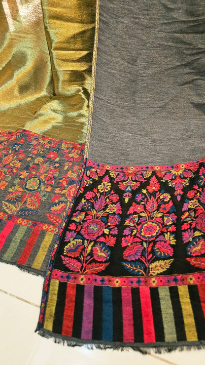 Reversible kaani: Pashmina