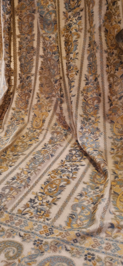 Woollen pashmina kaani shawl