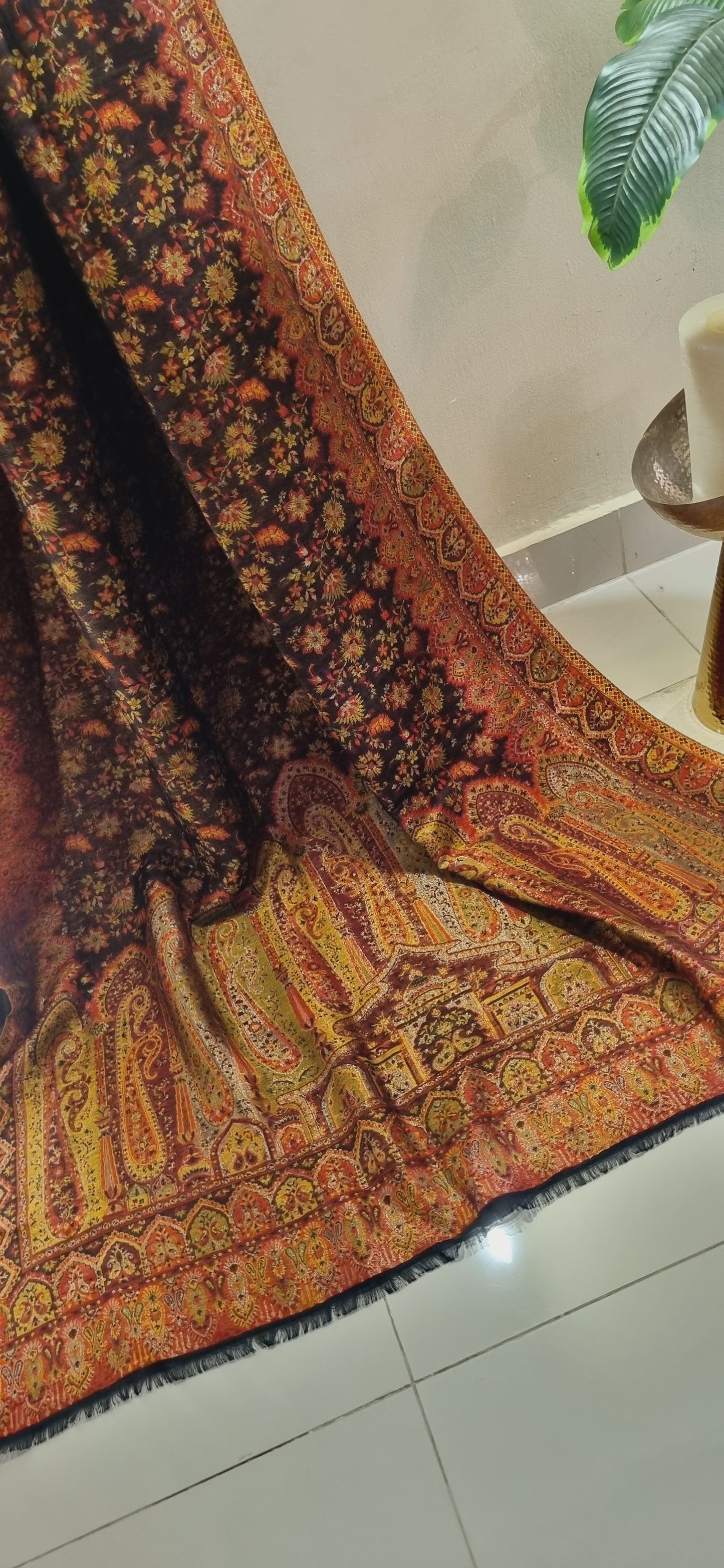 Moonlight gandhara reversible kaani shawl