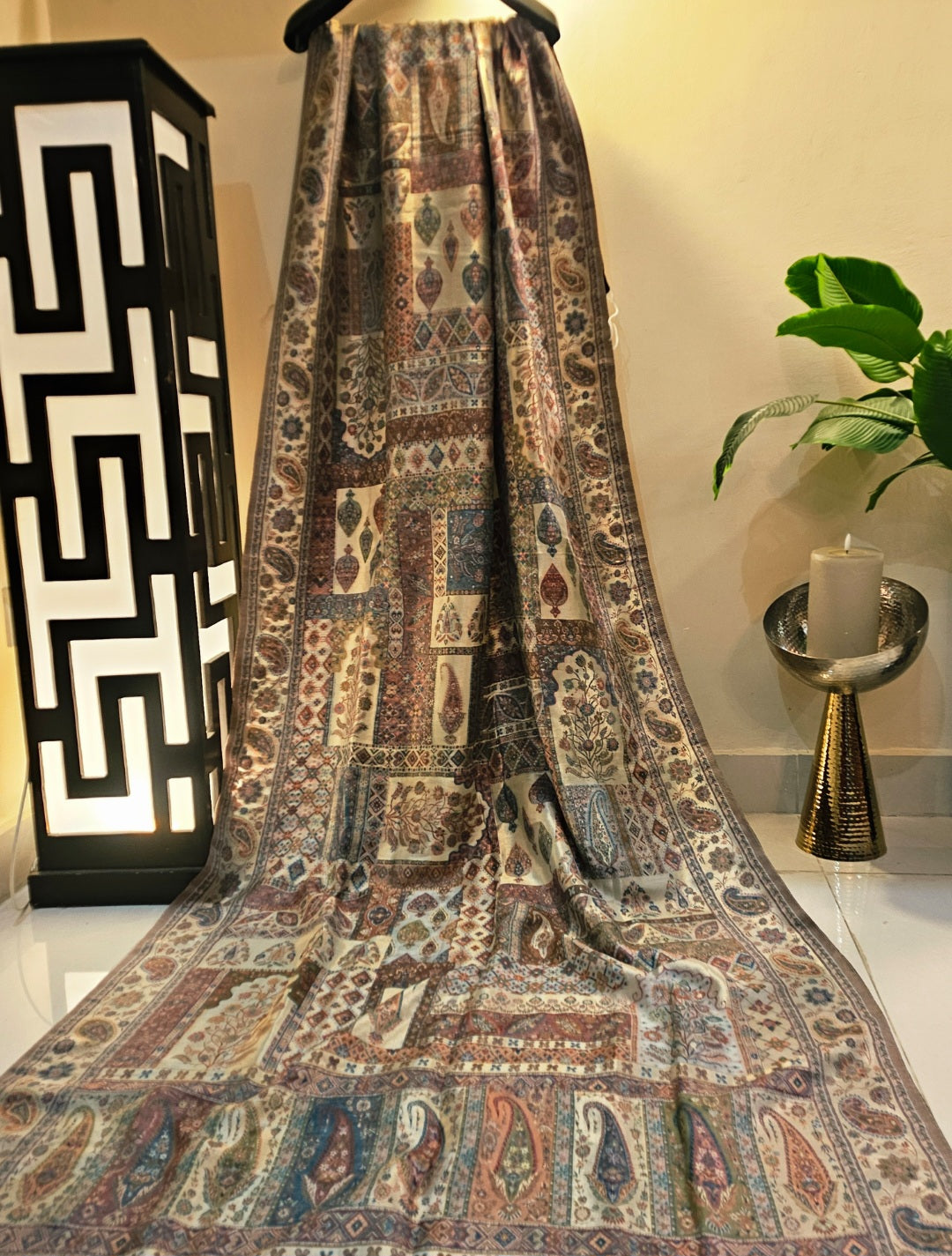 Moonlight silky pashmina kaani shawl