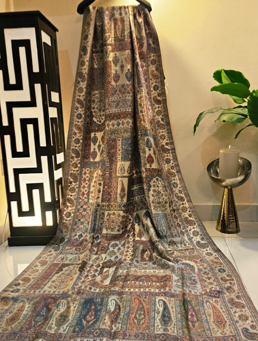 Moonlight silky pashmina kaani shawl