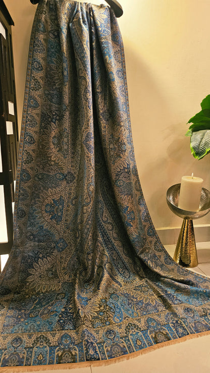 Gandhara kaani reversible: shawl
