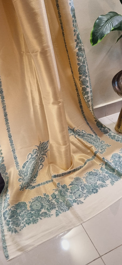 Pyari shawl
