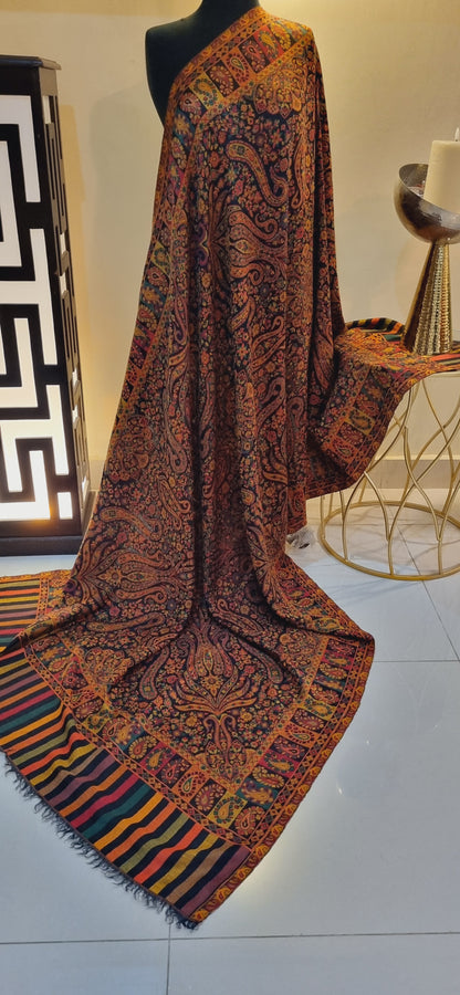 Toosh Kaani shawl