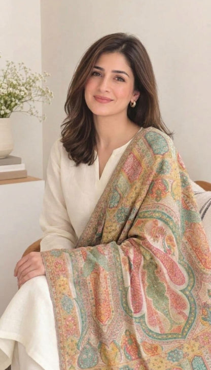 Reversible gandhara moonlight kaani: Pashmina