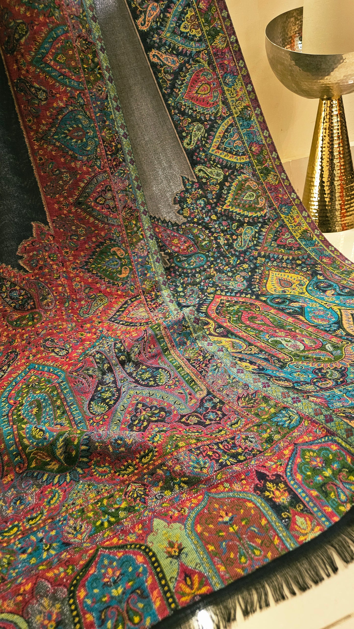 Reversible moonlight kaani: shawl