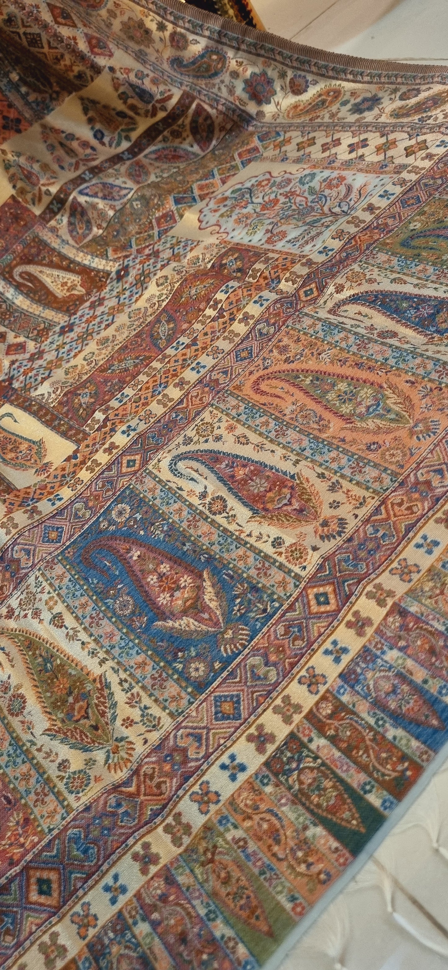 Mariana's Moonlight silky pashmina