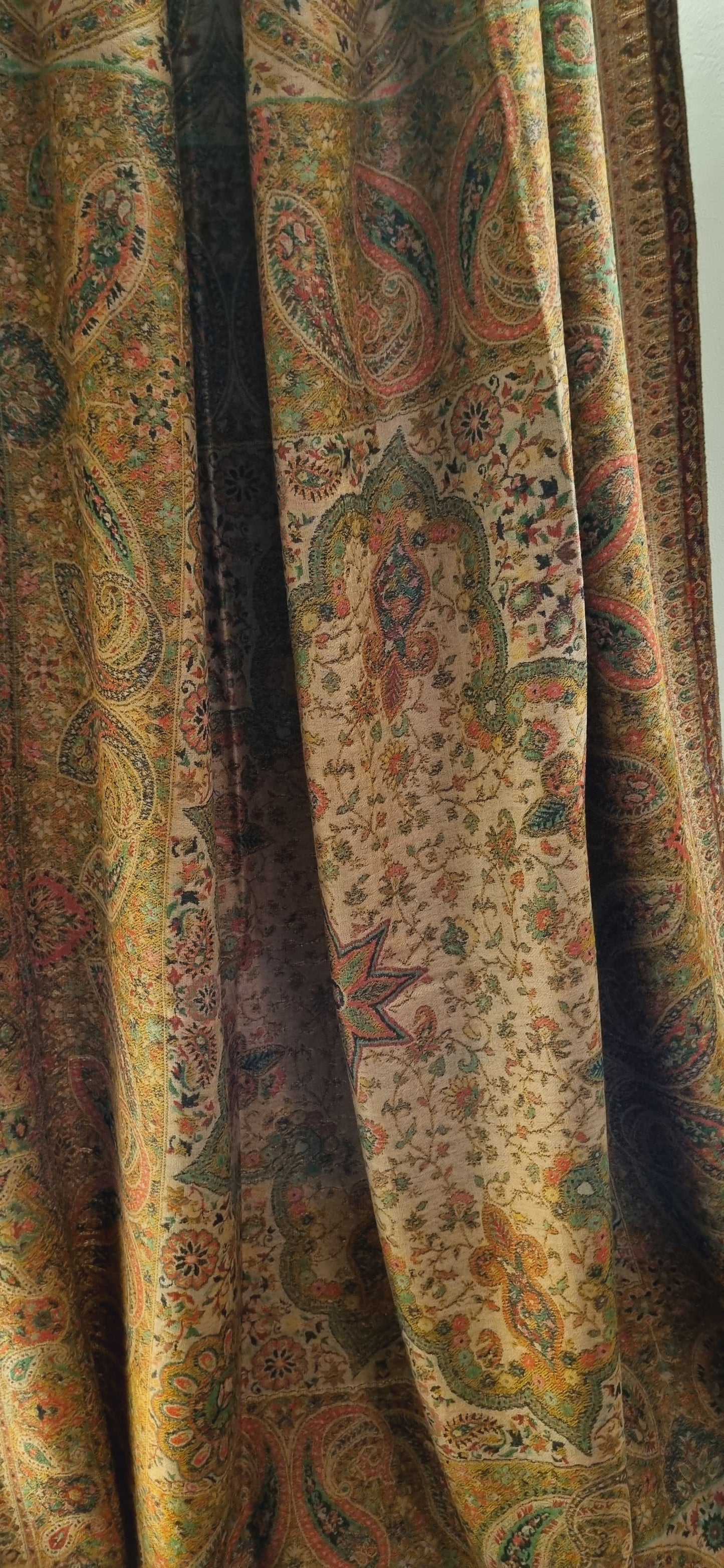 Reversible persian kaani shawl