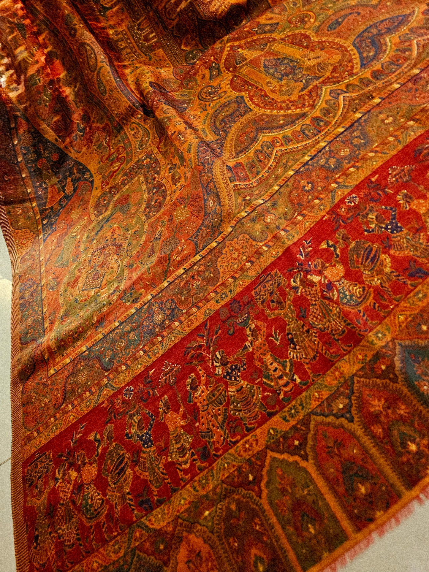 Silk kaani dupata