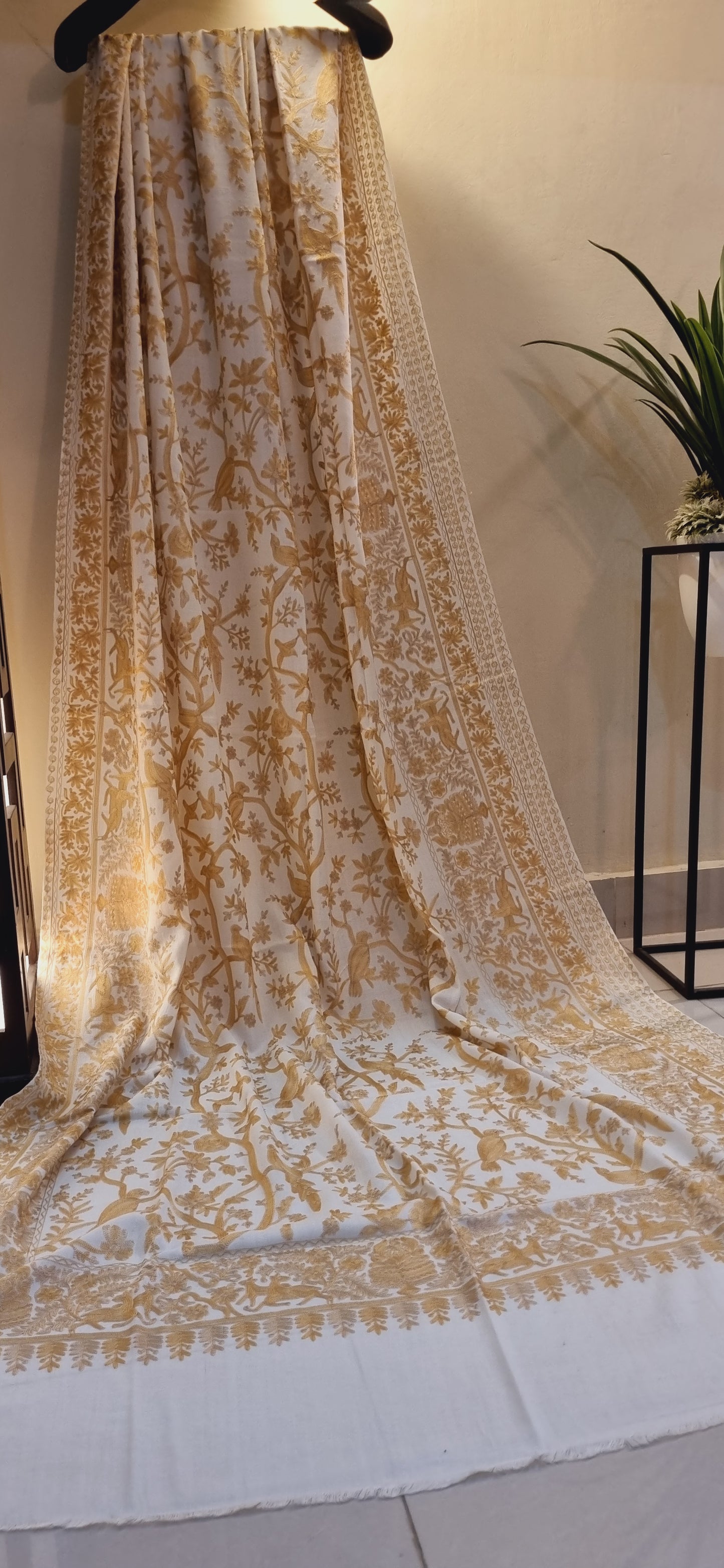 Birdie embroidered pashmina shawl