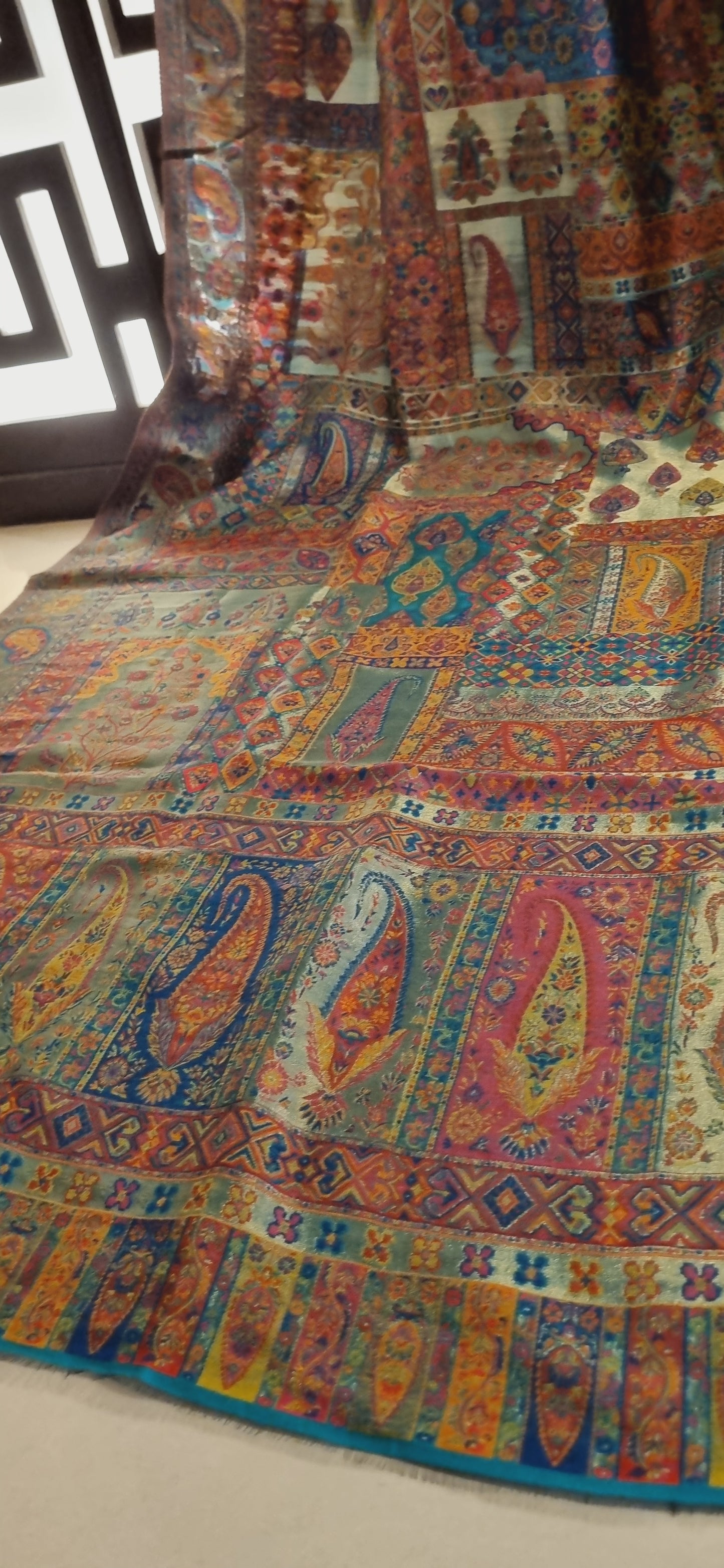 Mariana's moonlight silky pashmina in green