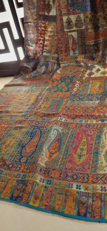 Mariana's moonlight silky pashmina in green