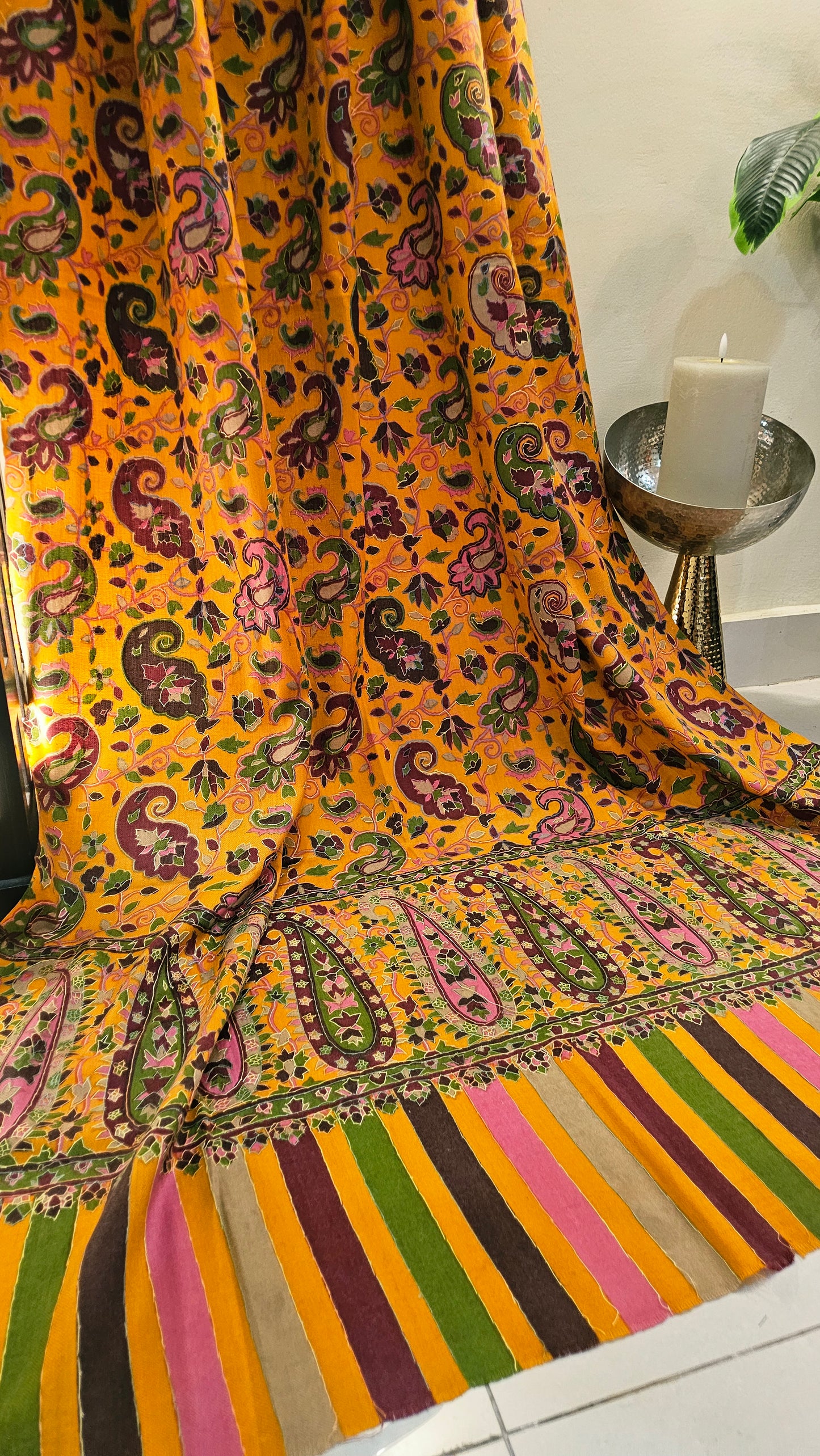 Kalamkar embroidered: Pashmina