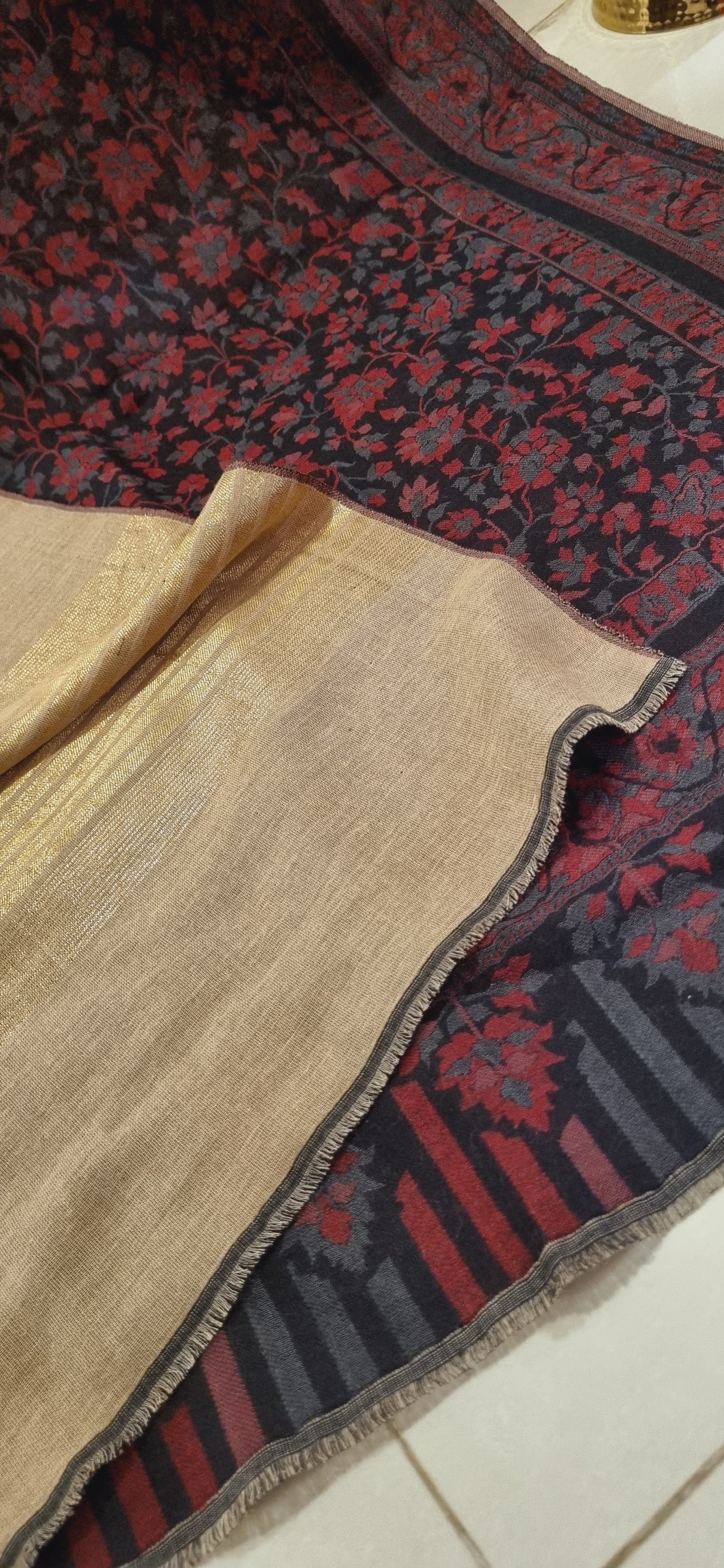 Reversible pashmina kaani shawls