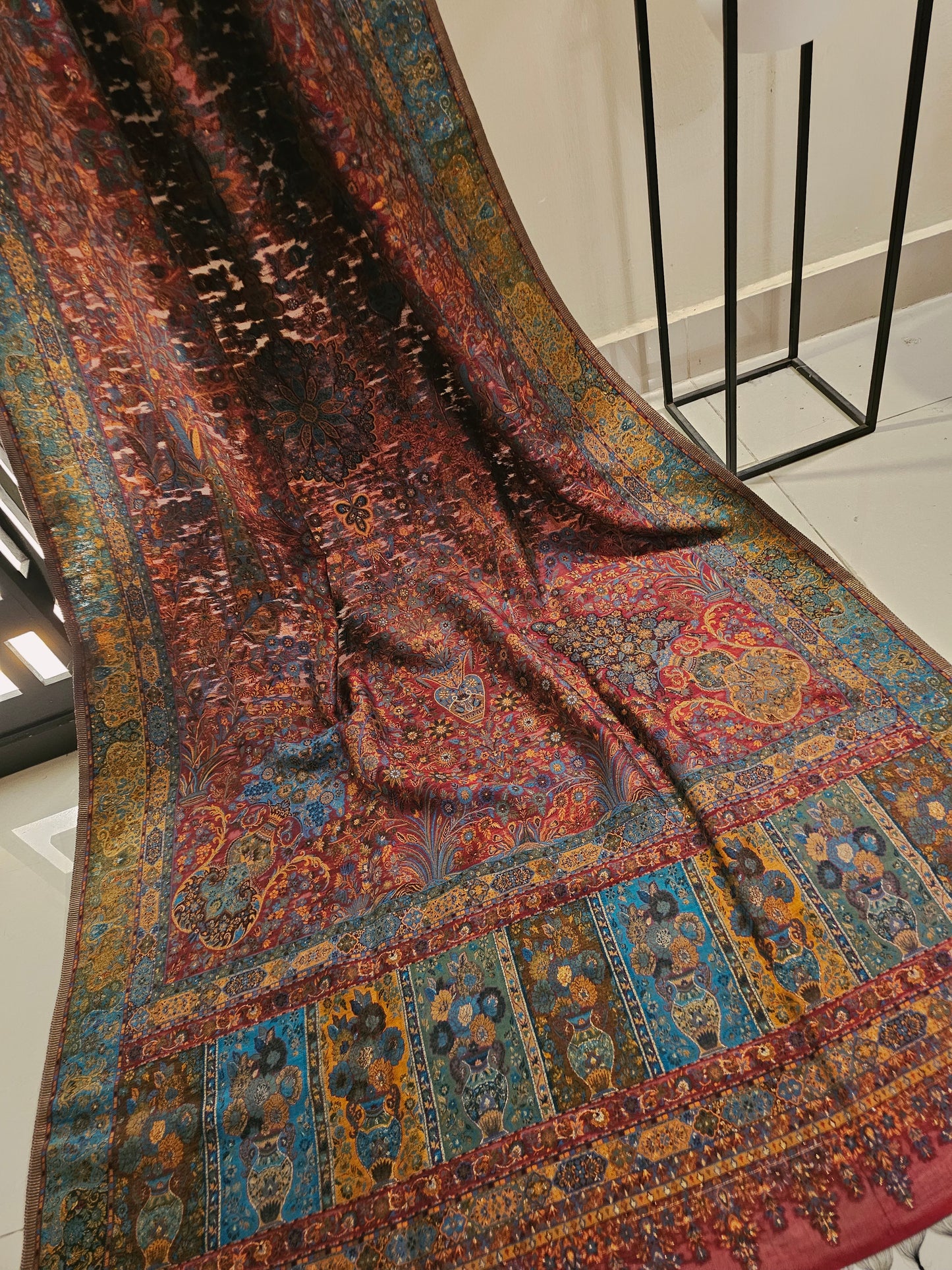 Silk kaani shawl