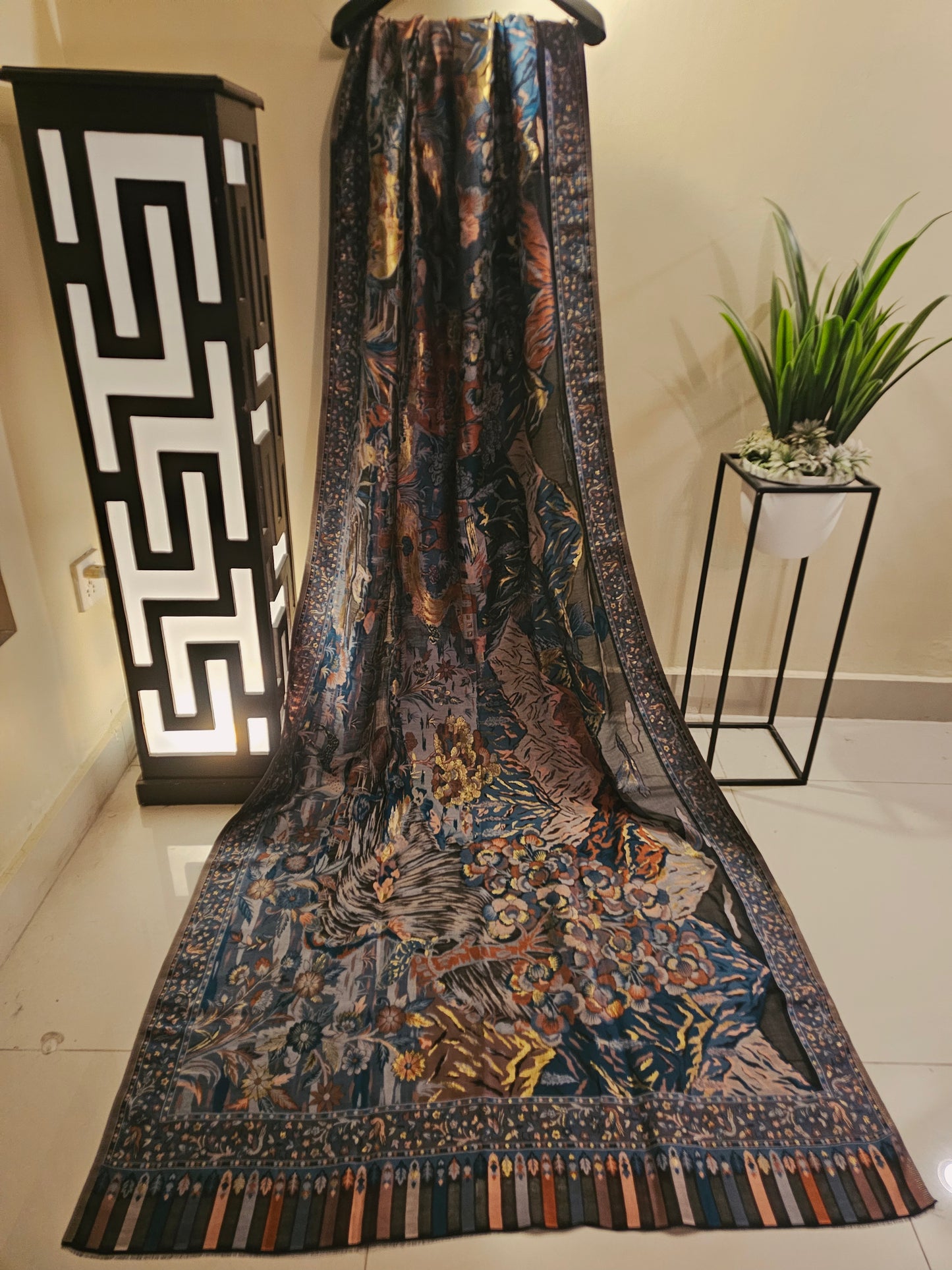 Silk kaani shawl