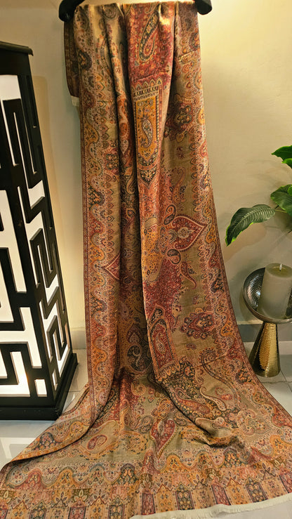 Moonlight reversible gandhara kaani: Pashmina