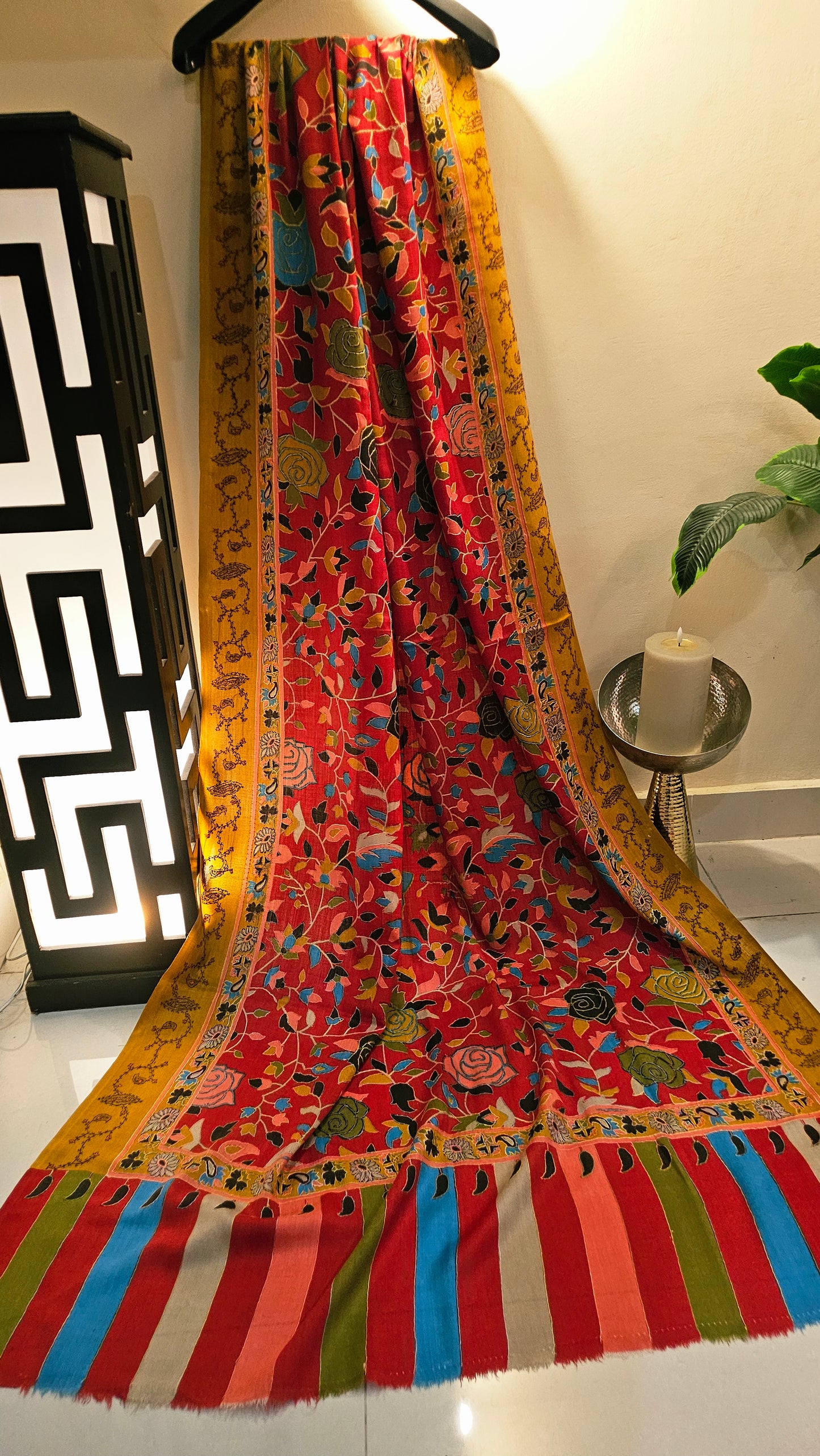 Kalamkar embroidered: Pashmina