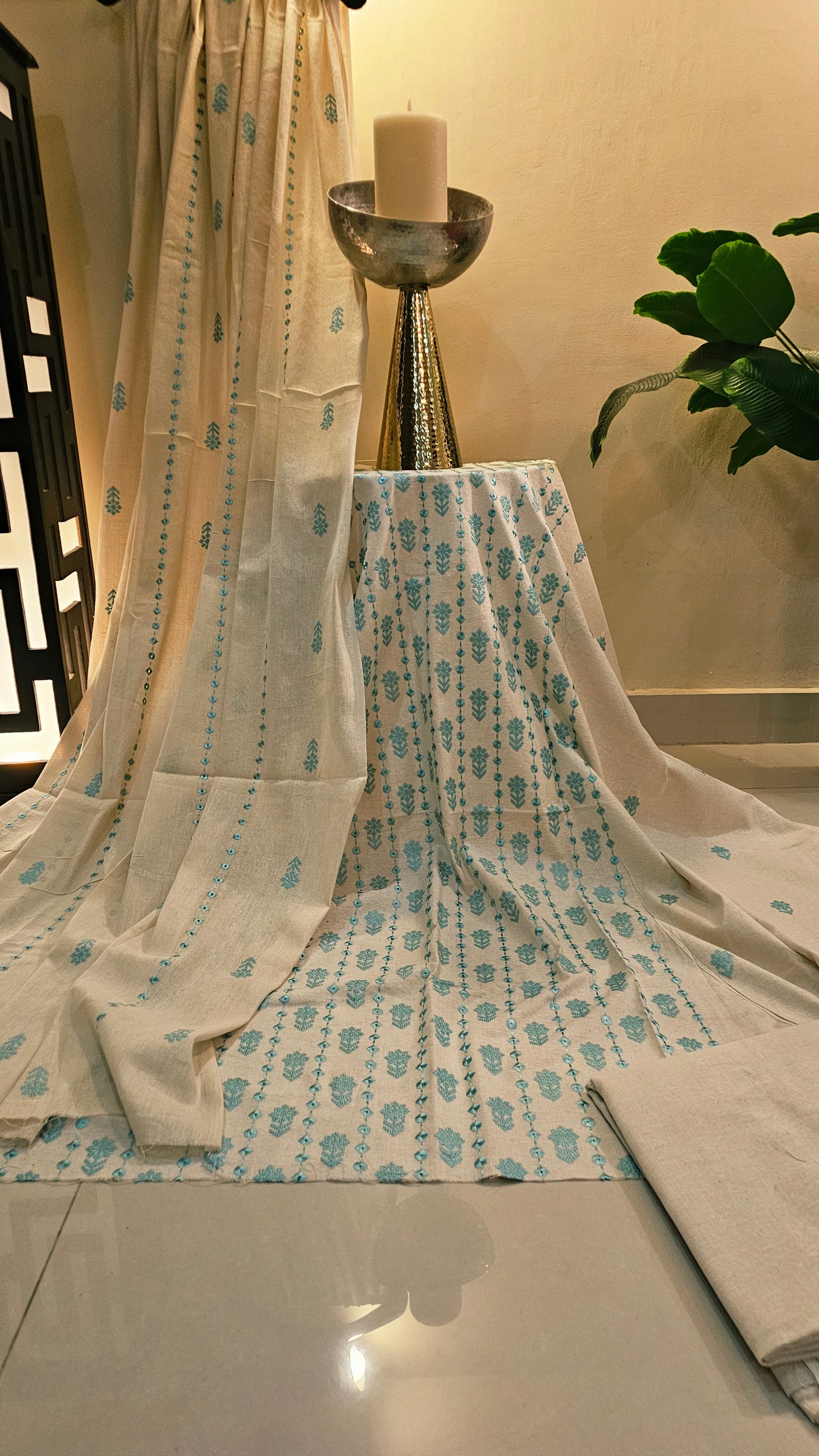 Embroidered three piece: Karandi khaddar