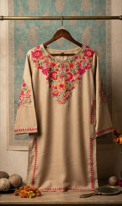 Kashmiri phiran: Pashmina