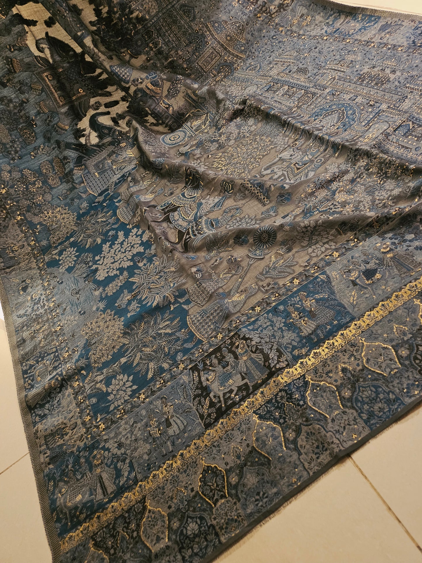 Silk kaani shawl