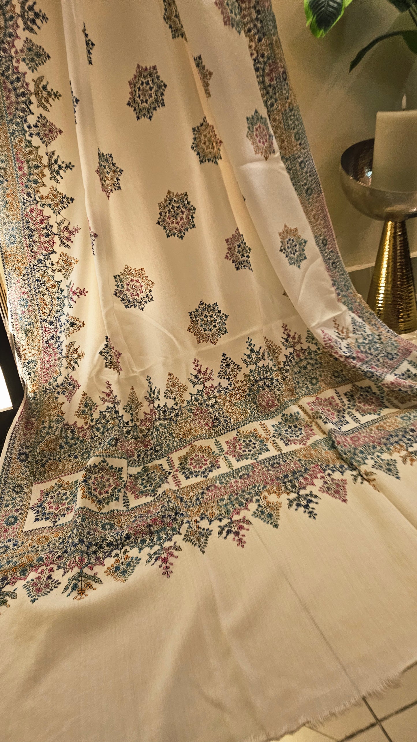 Beena shawl