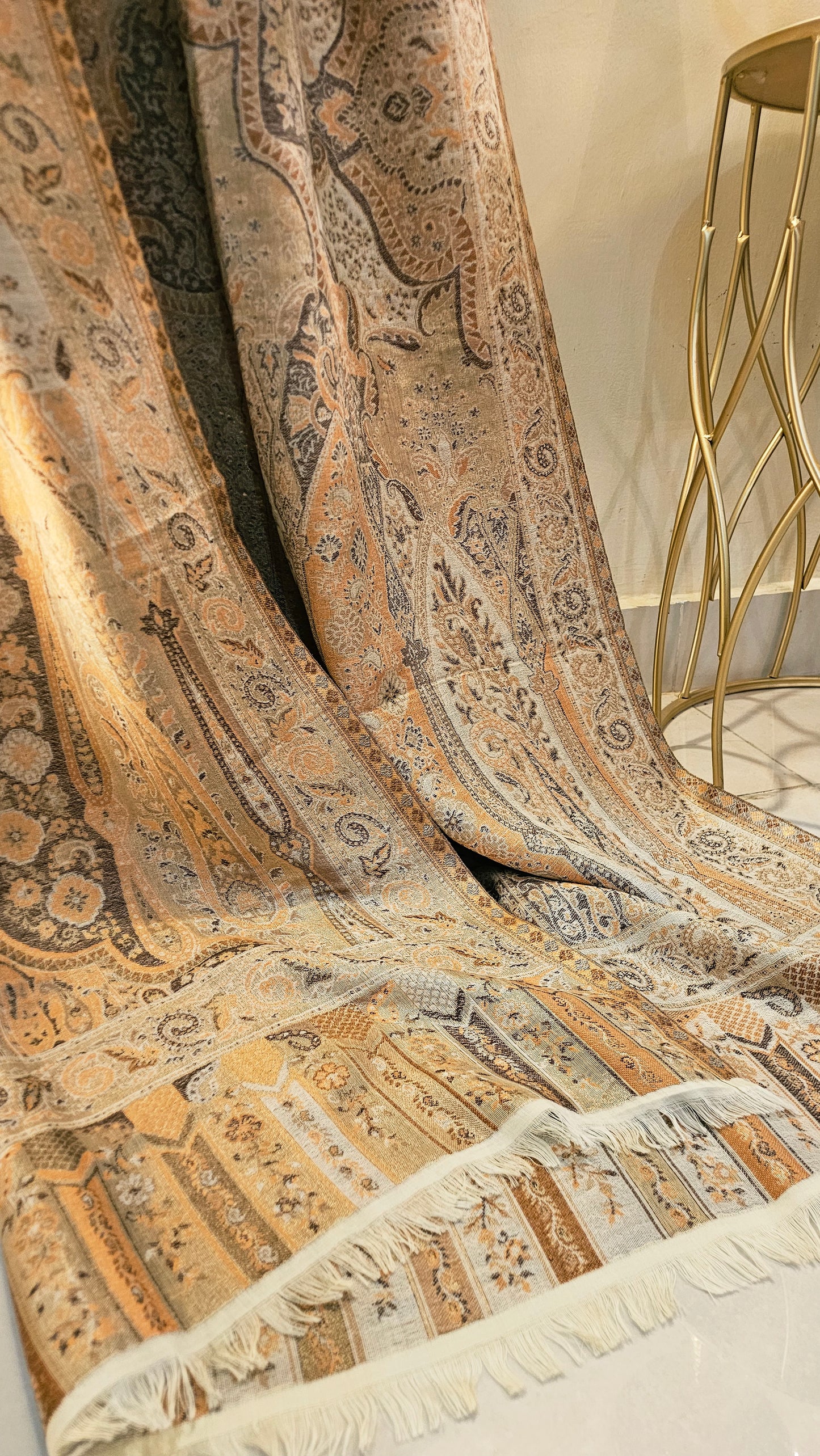 Reversible moonlight gandhara kaani shawl: Pashmina