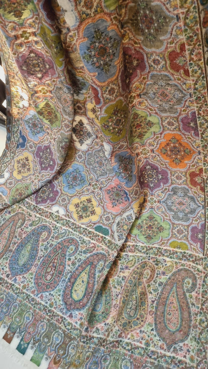 Kaani shawl pashmina