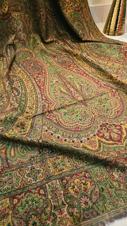 Reversible Persian kaani: Pashmina