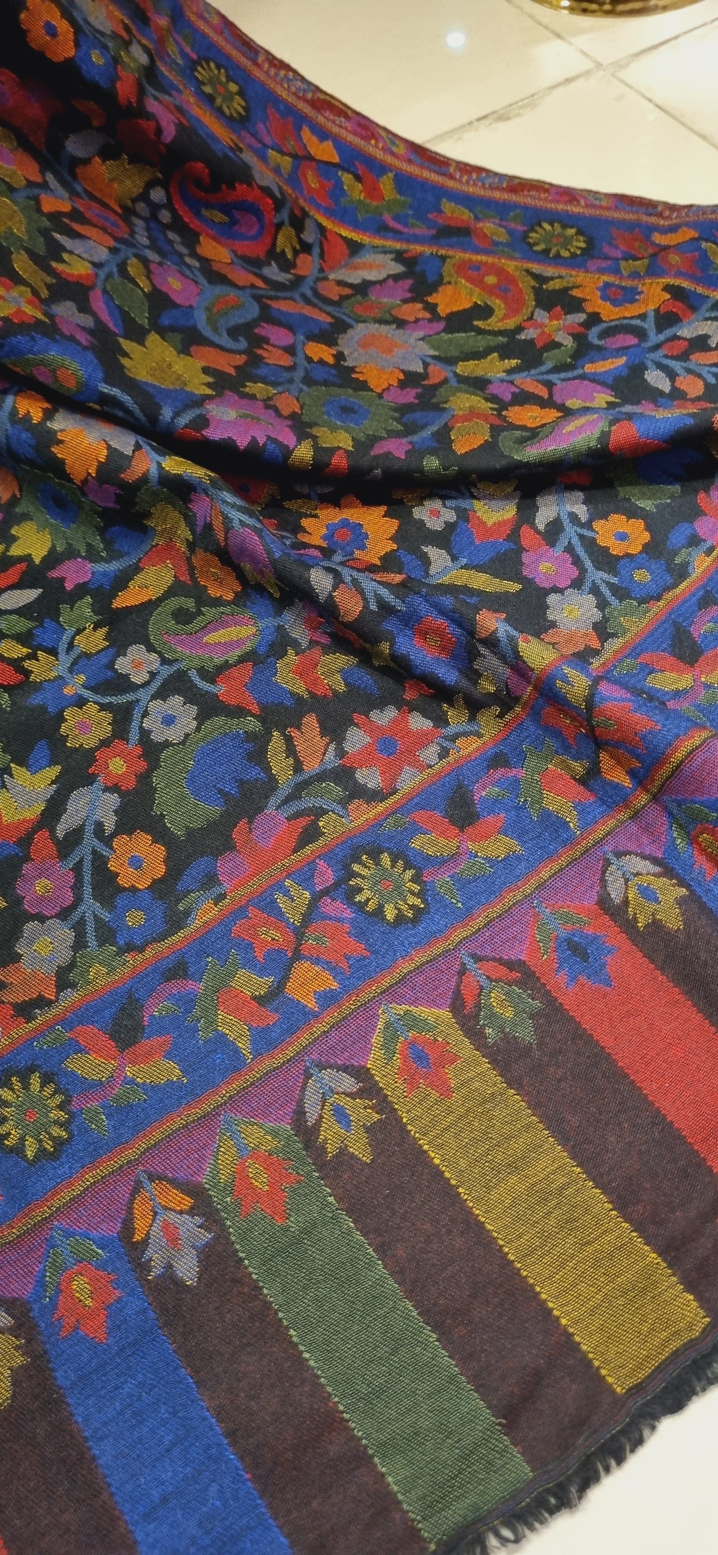 Pashmina kaani shawl