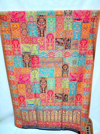Kaani dupatta: Silk
