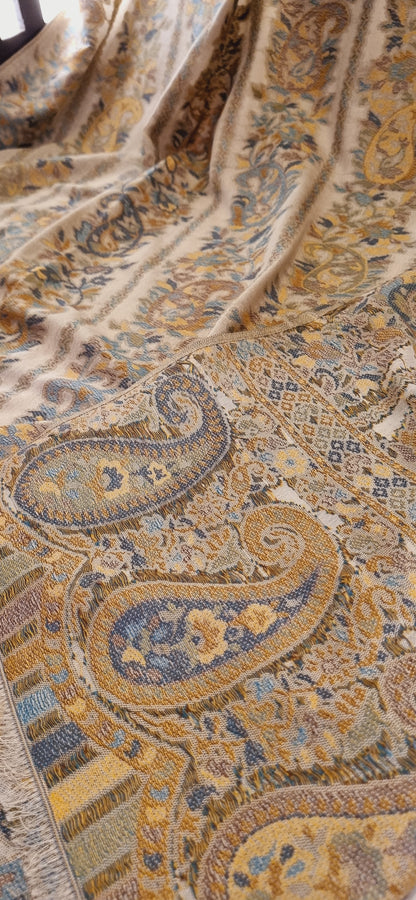 Woollen pashmina kaani shawl
