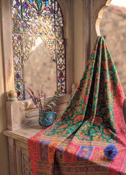 Kaani dupata: Silk